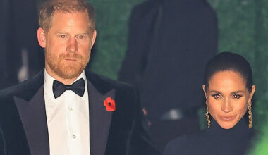 lui con la camicia fuori posto e lei con lo spacco vertiginoso