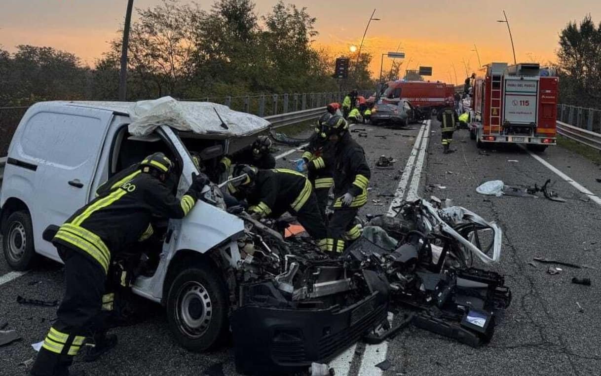 Incidente sulla tangenziale sud di Bergamo, 3 morti nello scontro