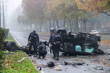I rilievi effettuati dopo uno scontro avvenuto fra due auto, una Opel Corsa e una Mercedes classe G Brabus, in viale Fulvio Testi, strada a scorrimento veloce che da Milano va verso Monza, 16 novembre 2025. Sull'Opel corsa si trovavano tre persone. In tutto sono quattro i feriti.
ANSA/ ANDREA FASANI
