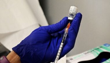 Influenza, casi in aumento: «In anticipo, serve vaccinarsi»