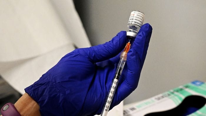 Influenza, casi in aumento: «In anticipo, serve vaccinarsi»