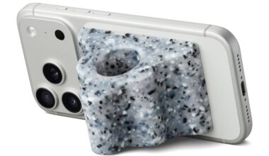 C'è un nuovo accessorio per iPhone in edizione limitata: costa meno del "calzino", ed è molto più utile