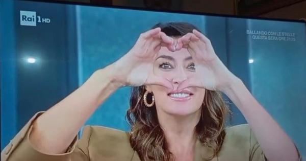 Elisa Isoardi ad Ormea: sabato la diretta di "Bar Centrale"