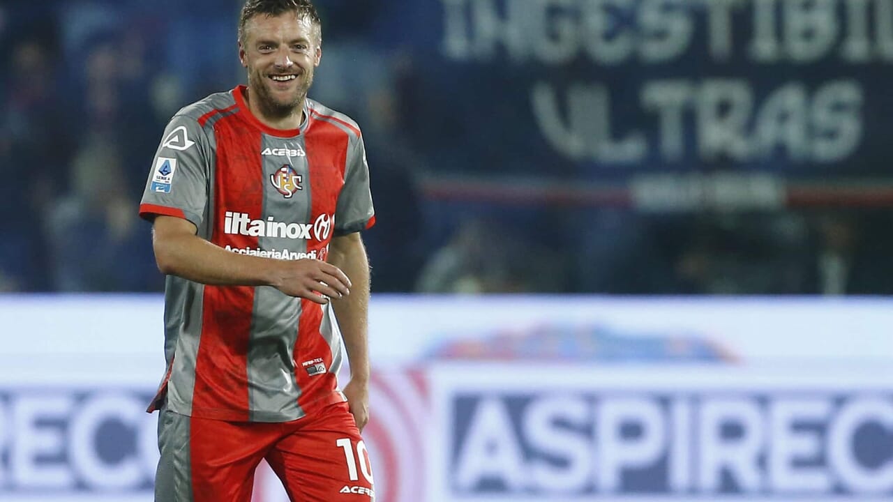 furto da 100mila euro nella sua villa sul lago di Garda