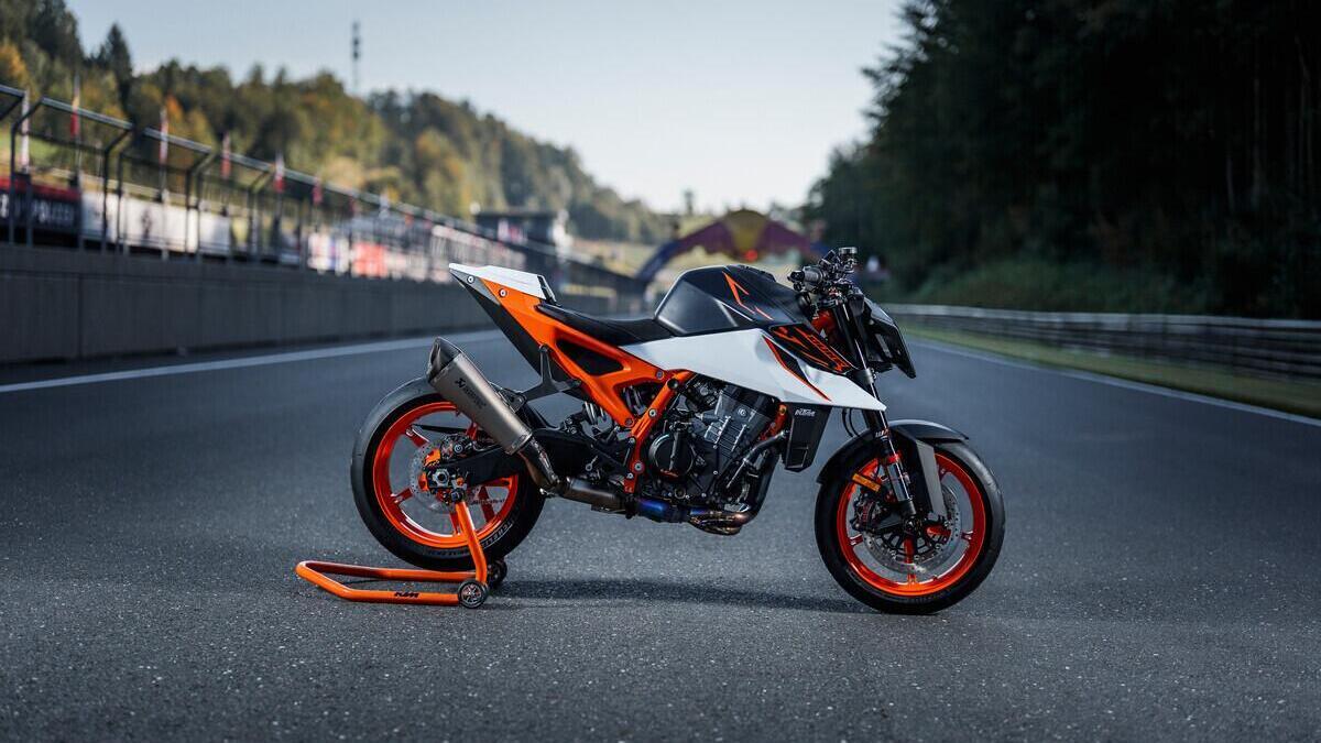 KTM 990 Duke R: ora sappiamo il prezzo della naked austriaca - News