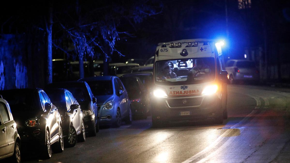 Ragazza di 15 anni investita da un’auto, è gravissima