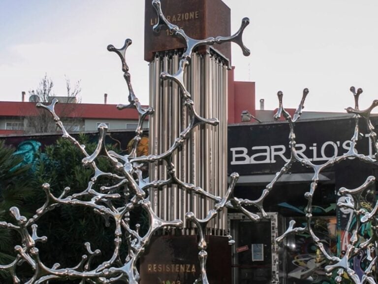 Loris Cecchini, Waterbones (the social diagram), Milano. Photo Vasco Dell'Oro