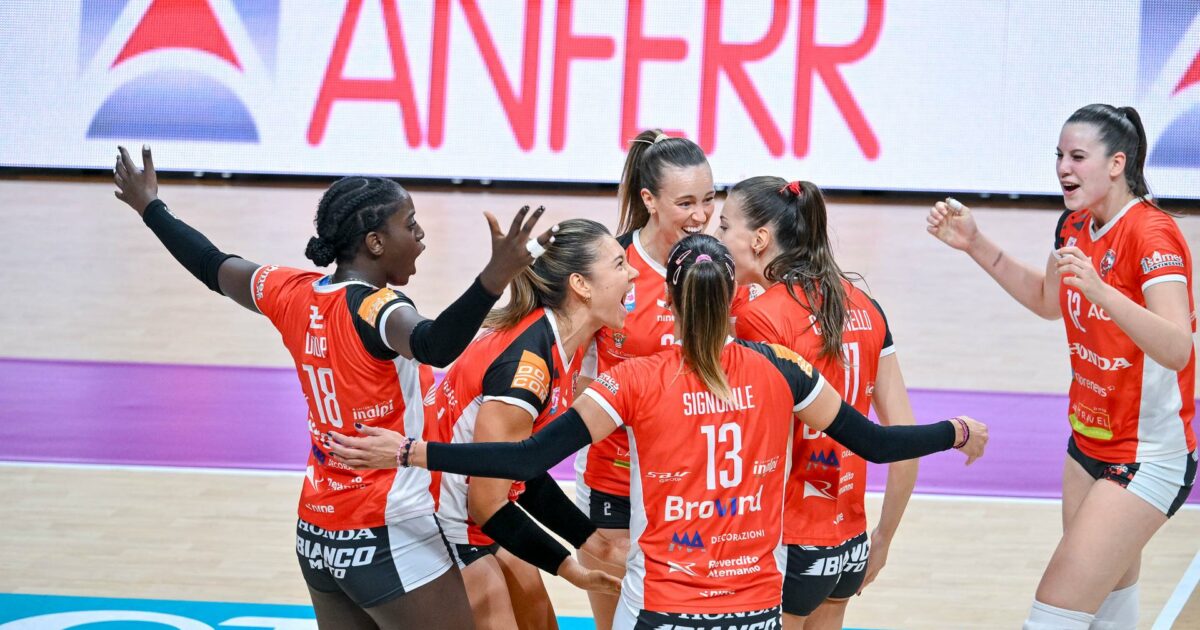 Le stelle del volley femminile al palazzetto: Cuneo sfida la Numia Milano di Paola Egonu e Anna Danesi - La Guida