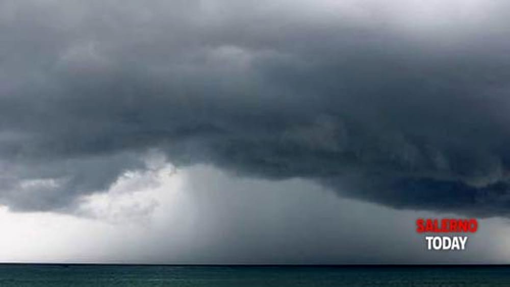 Peggiorano le condizioni meteo in Campania: scatta l'allerta arancione