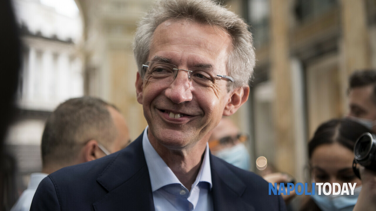 Scuole chiuse anche a Napoli per l'allerta meteo arancione, arriva la conferma di Manfredi