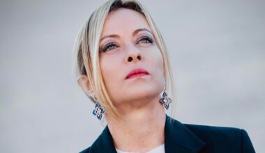 Rapina in villa a Rovigo, spara al ladro ma non è indagato. Meloni: 'Difesa sempre legittima'