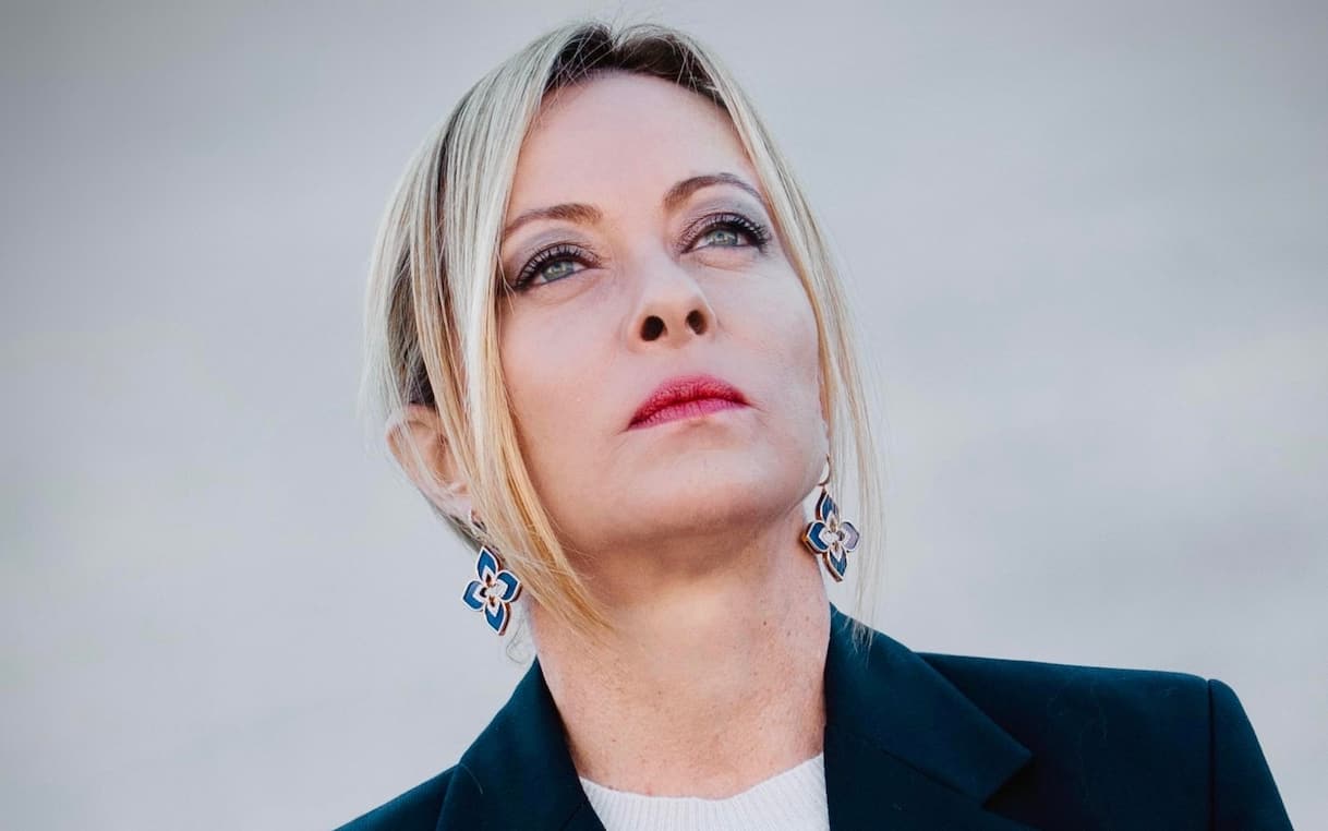 Rapina in villa a Rovigo, spara al ladro ma non è indagato. Meloni: 'Difesa sempre legittima'