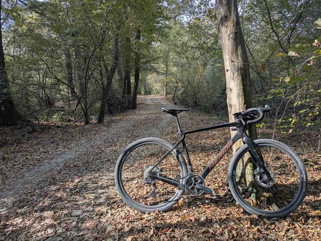 Come sono cambiate le bici gravel in 10 anni: l'evoluzione della specie