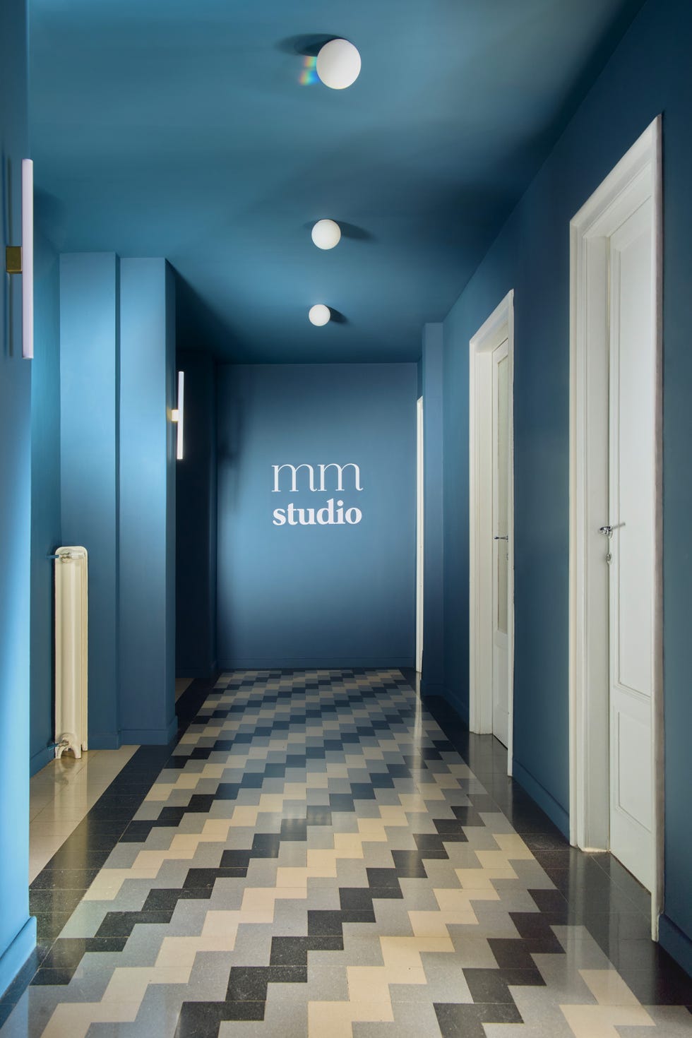 ufficio bellissimo e colorato a milano