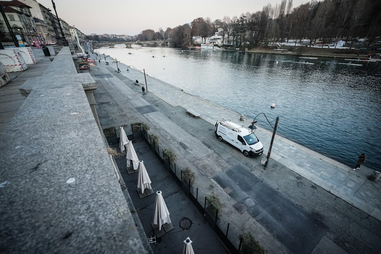 Torino, Mauro Glorioso: lo studente colpito dalla bicicletta lanciata ai Murazzi si laurea