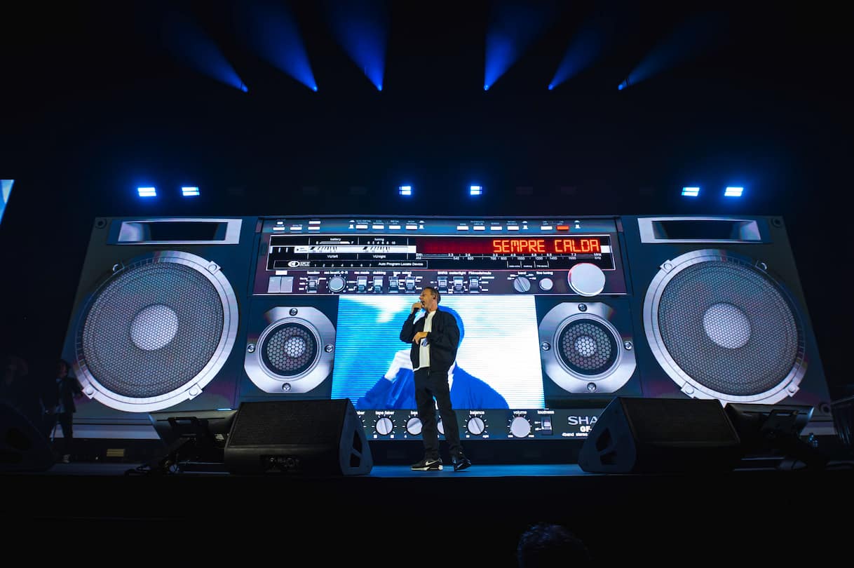 Neffa a Milano, Al forum il concerto che celebra il ritorno al rap e la carriera dell'artista