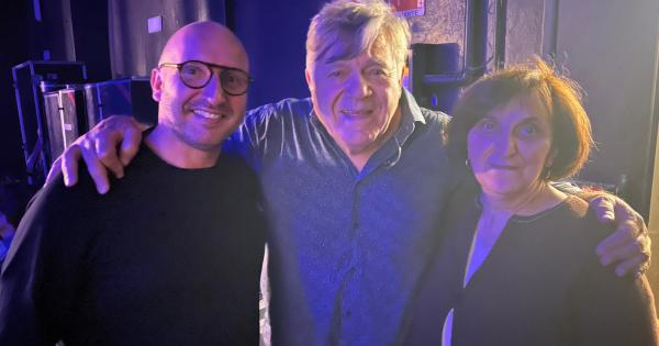 Concerto dei Nomadi al teatro Verdi, una serata magica - Foto 1 di 6