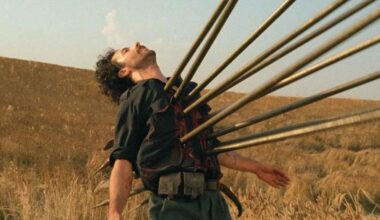 A oltre 40 anni dalla sua uscita, questo film italiano resta una delle opere più audaci e poetiche sulla memoria della guerra