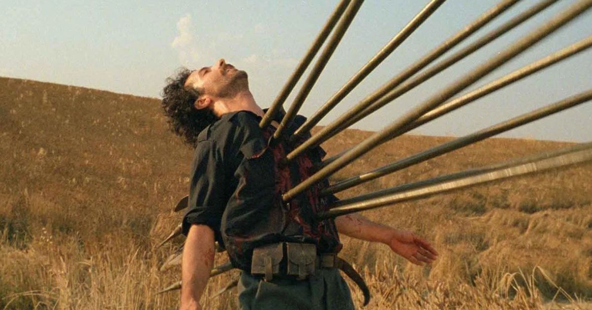 A oltre 40 anni dalla sua uscita, questo film italiano resta una delle opere più audaci e poetiche sulla memoria della guerra