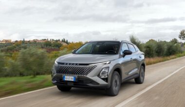 Omoda 5 SHS-H, il SUV cinese alla conquista dell'Italia