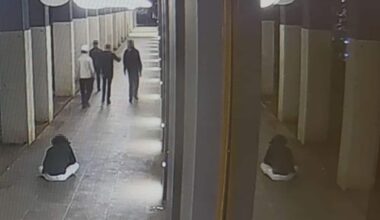 Milano, i genitori dello studente accoltellato: 'Aggressori vigliacchi e indifferenti'