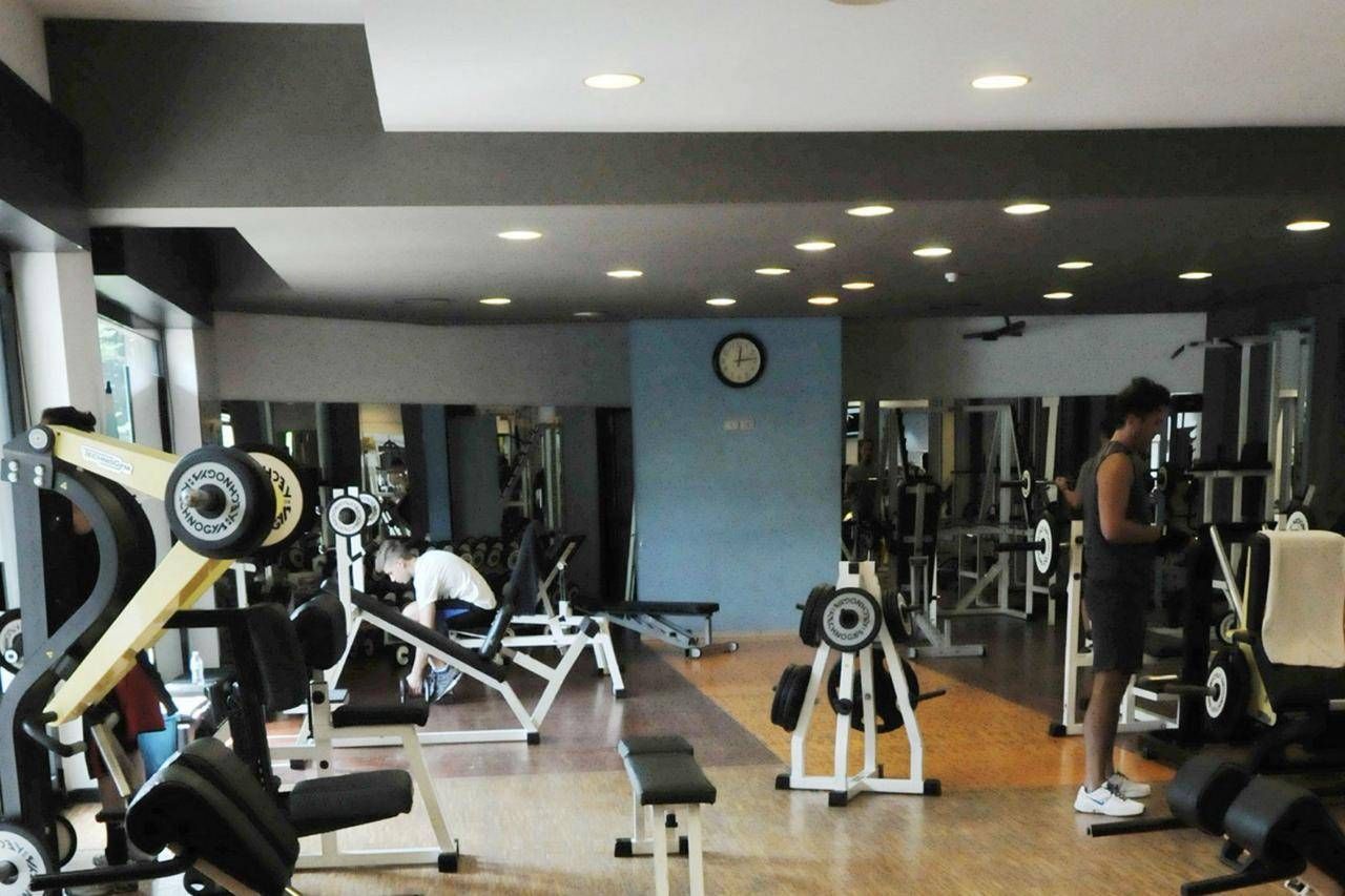 Camminare non basta, l'esercizio giusto quanto l'età avanza. Il programma e il 'divieto'