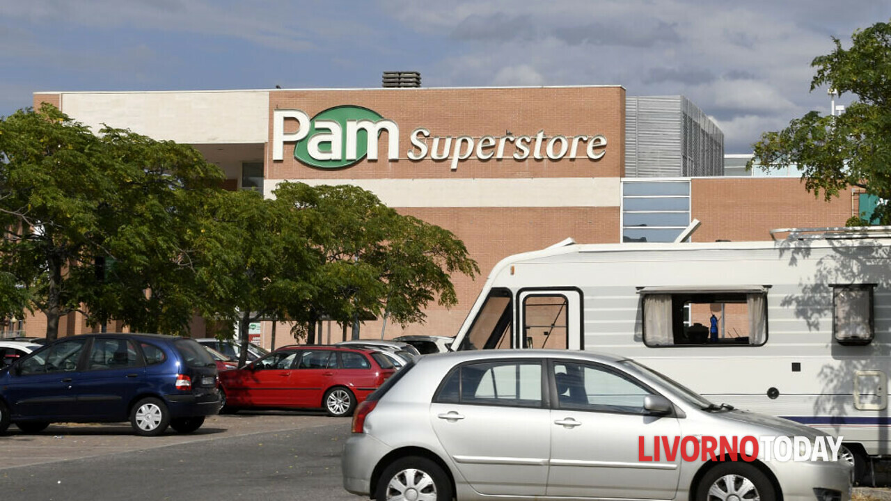 Pam Livorno, licenziati due storici lavoratori: "Ingiusto"