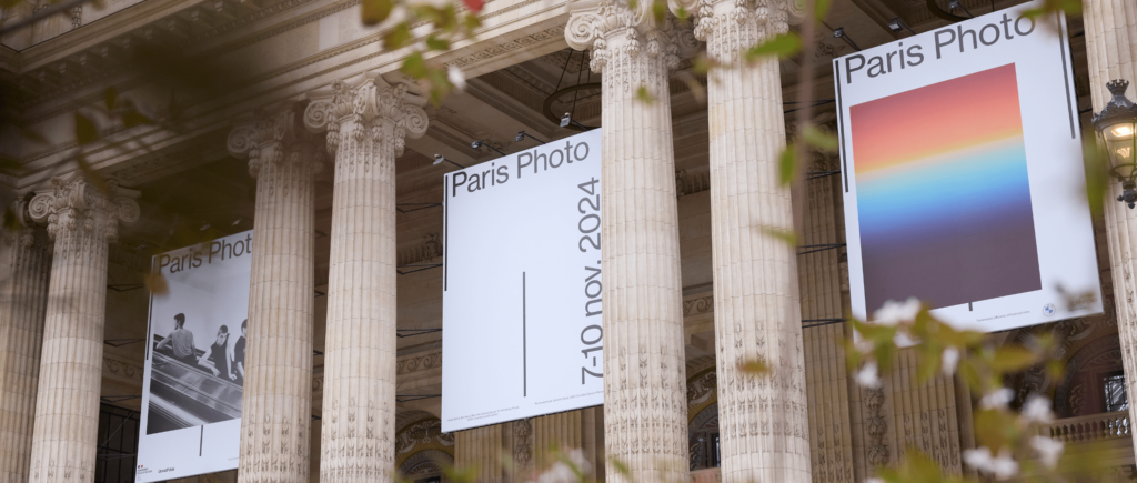 Fotografia, innovazione digitale e intelligenza artificiale a Paris Photo 2025. Intervista alla direttrice