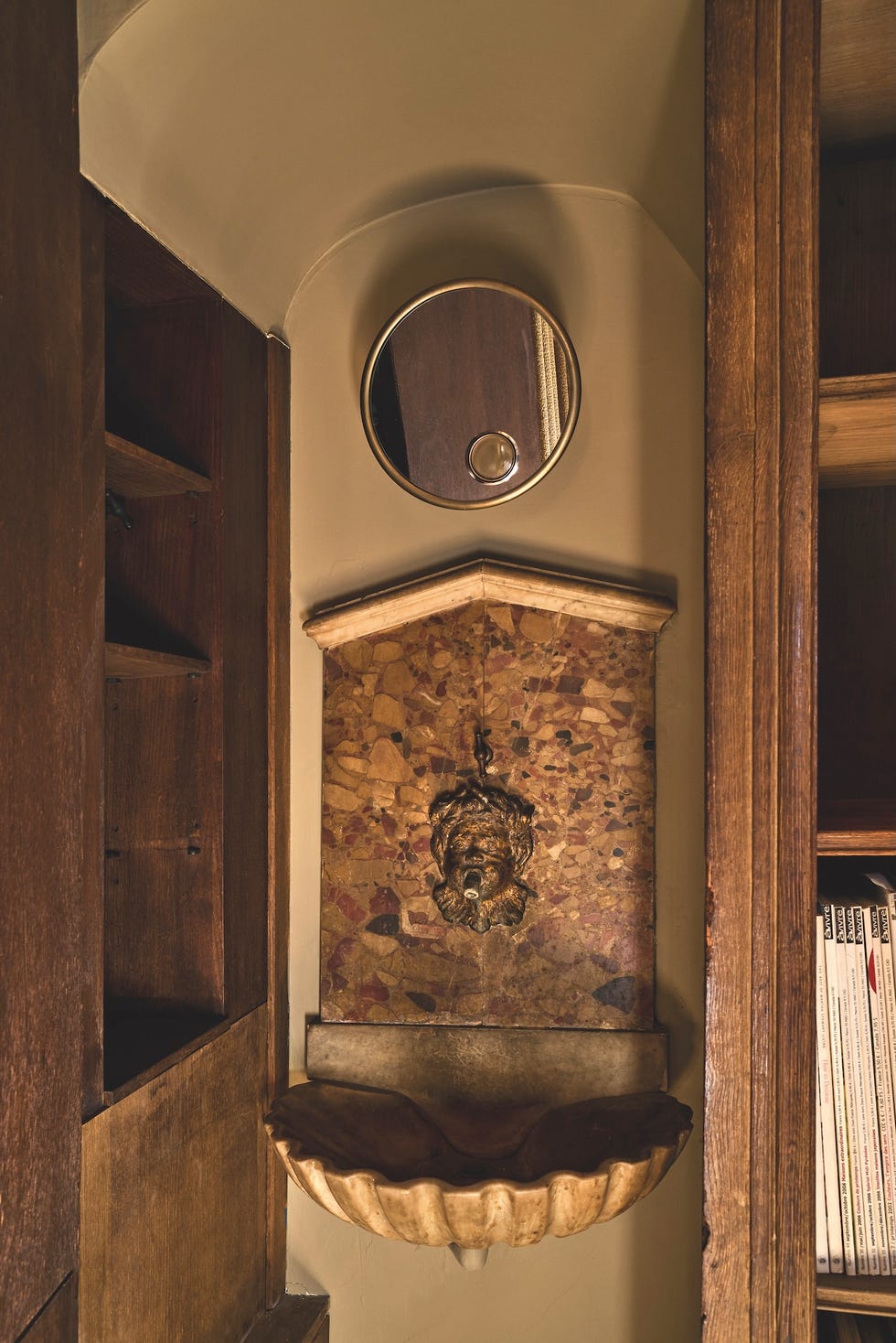 hotel fati fotouhi parigi