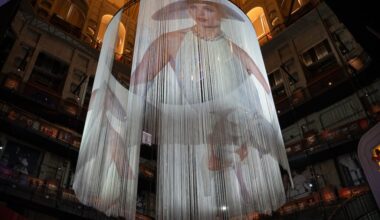 A Torino il “fotografo delle dive” conquista la Mole Antonelliana con una grande mostra