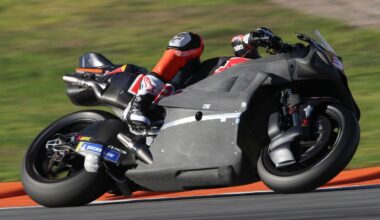 KTM: con il maxi canale Venturi la RC16 va per la sua strada