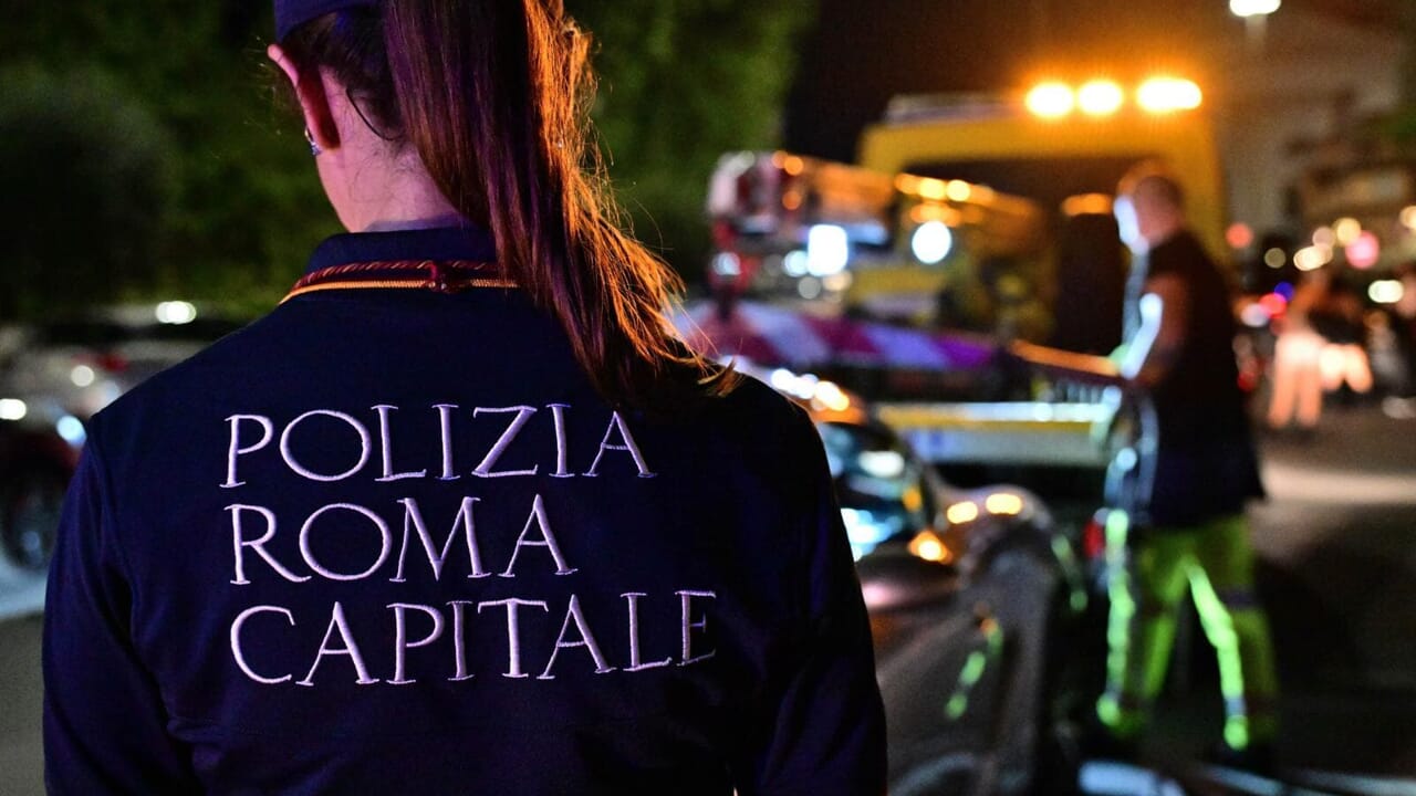 Incidente a Monteverde, investito e ucciso da automobilista mentre attraversa: morto 51enne