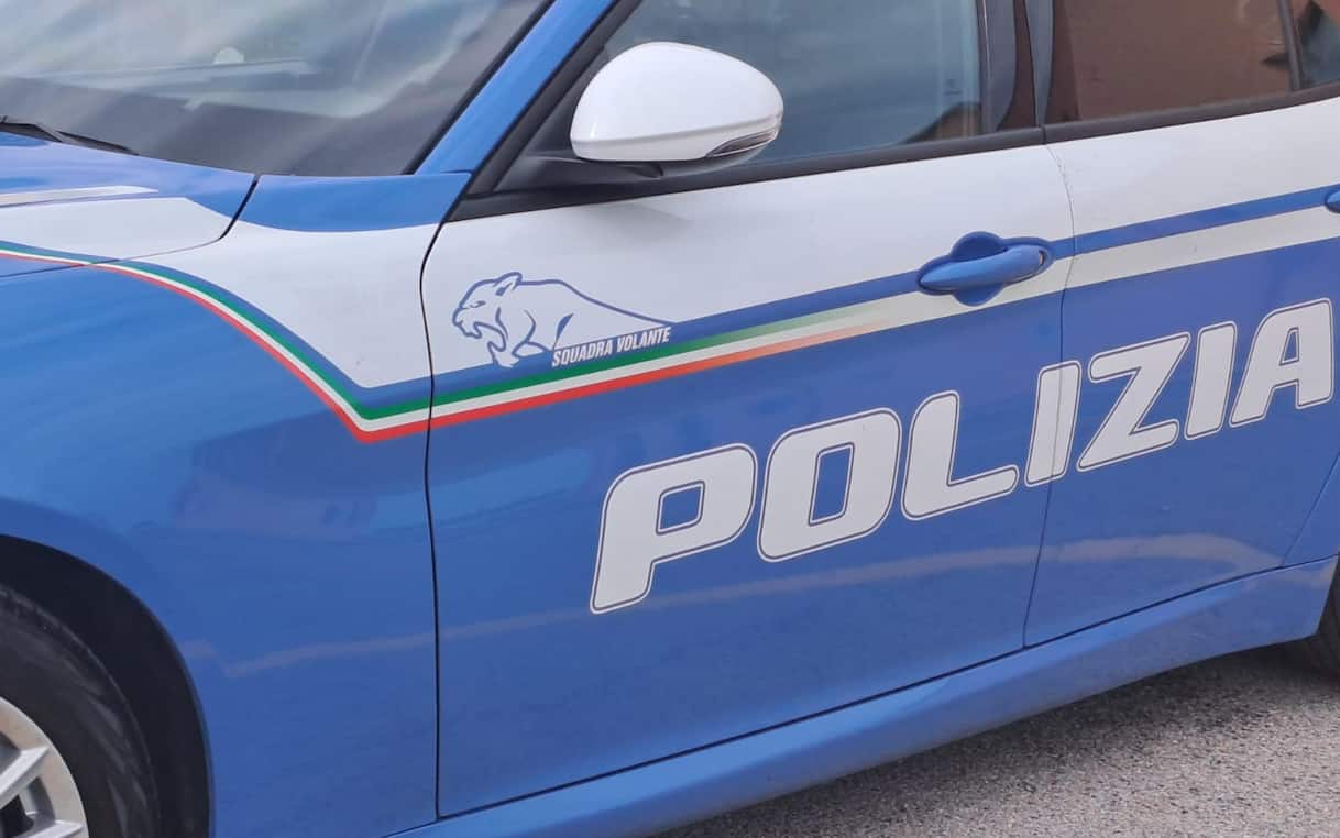 Prato, tassista strangolata e ferita a colpi di pistola: arrestato 35enne