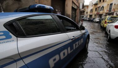 Sparatoria in pieno giorno a Napoli, morto 26enne