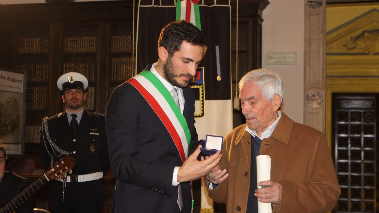 "Cesena perde uno dei suoi grandi interpreti"