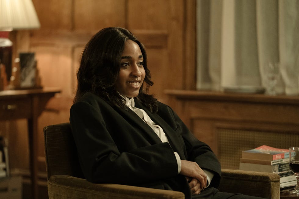 ayo edebiri stars as maggie in after the hunt, from amazon mgm studios. photo credit: yannis drakoulidis © 2025 amazon content services llc. all rights reserved.