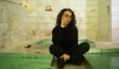 Cinque artisti emergenti intervistati dal grande artista Roberto Cuoghi. Primo dialogo con Arianna Ladogana 