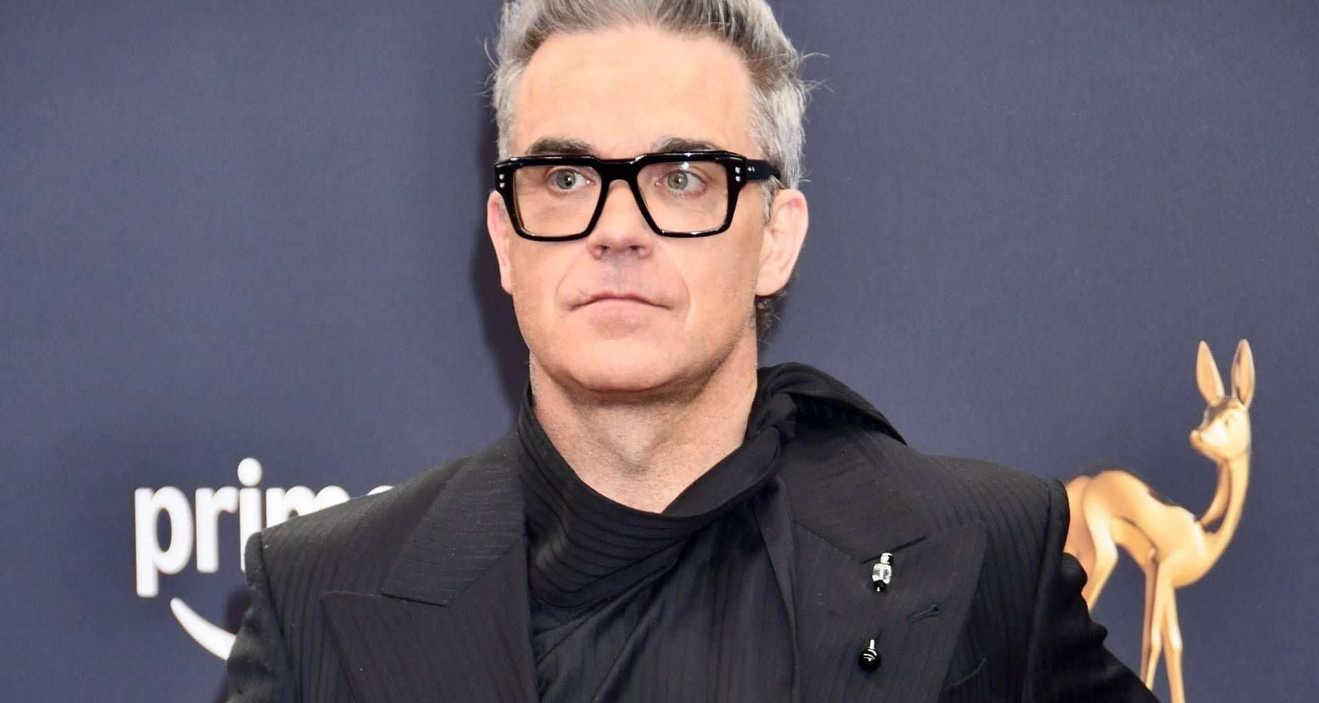 Robbie Williams e le iniezioni per dimagrire che gli hanno fatto perdere la vista: l'annuncio choc