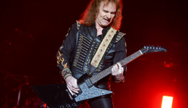 le ristampe in picture disc di "Death Or Glory" e "Blazon Stone"