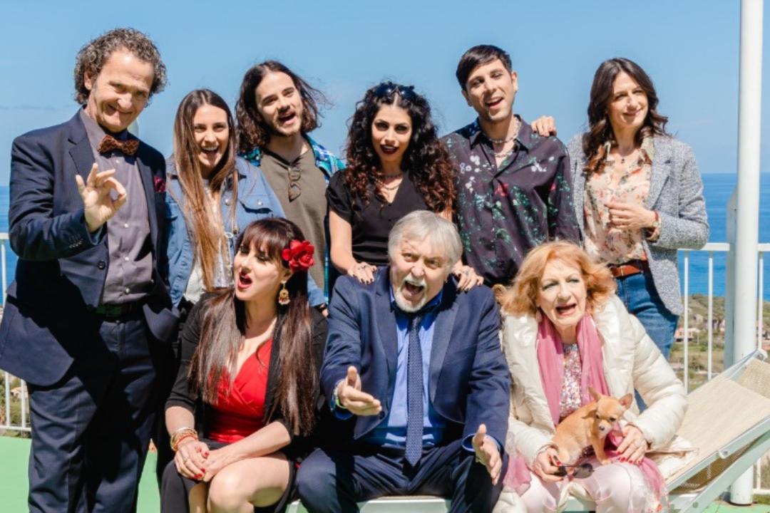 Oggi in sala il film con Enzo Salvi e Maurizio Mattioli girato nel Vibonese