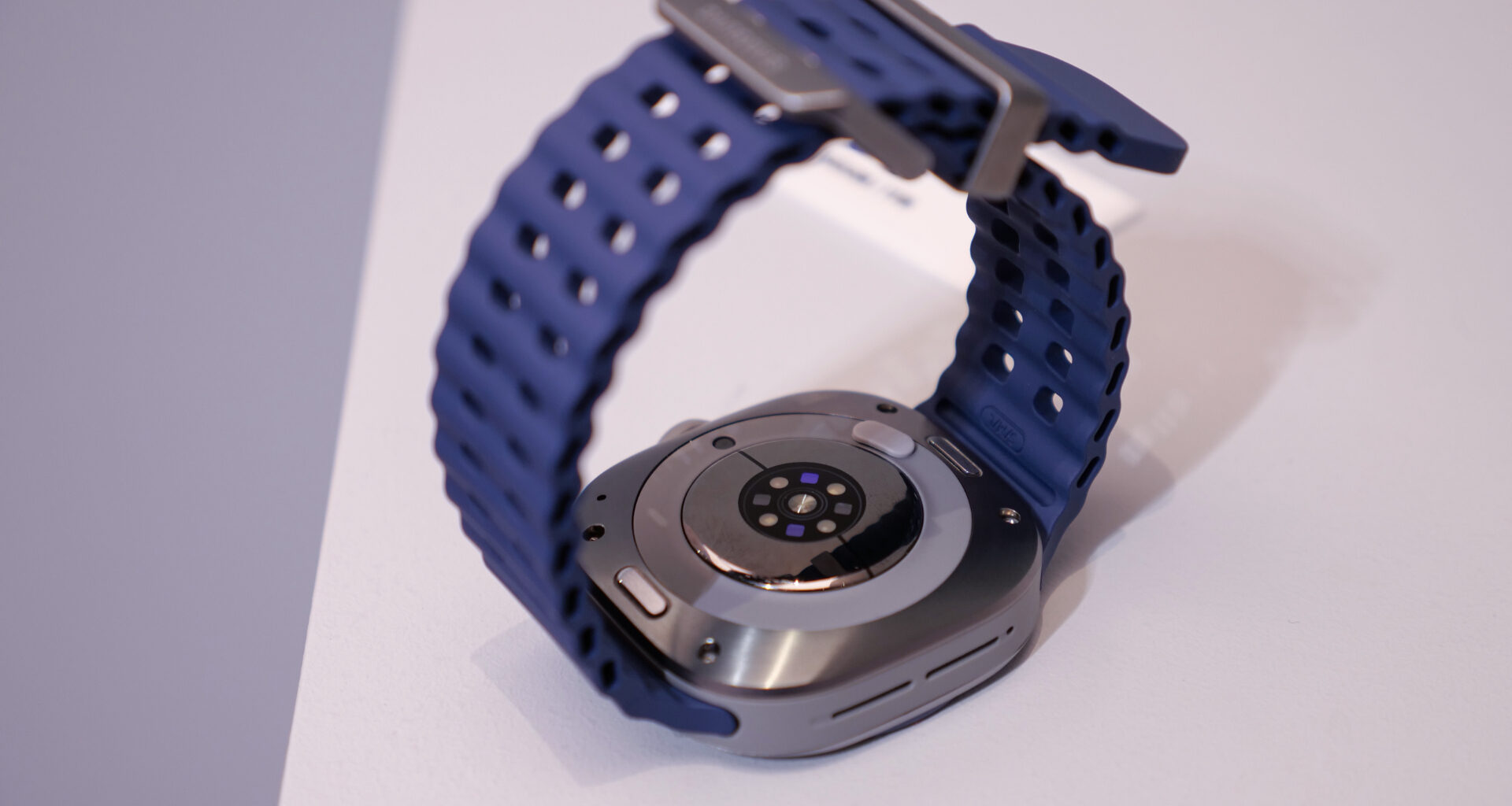 Samsung galaxy watch8 ultra blu