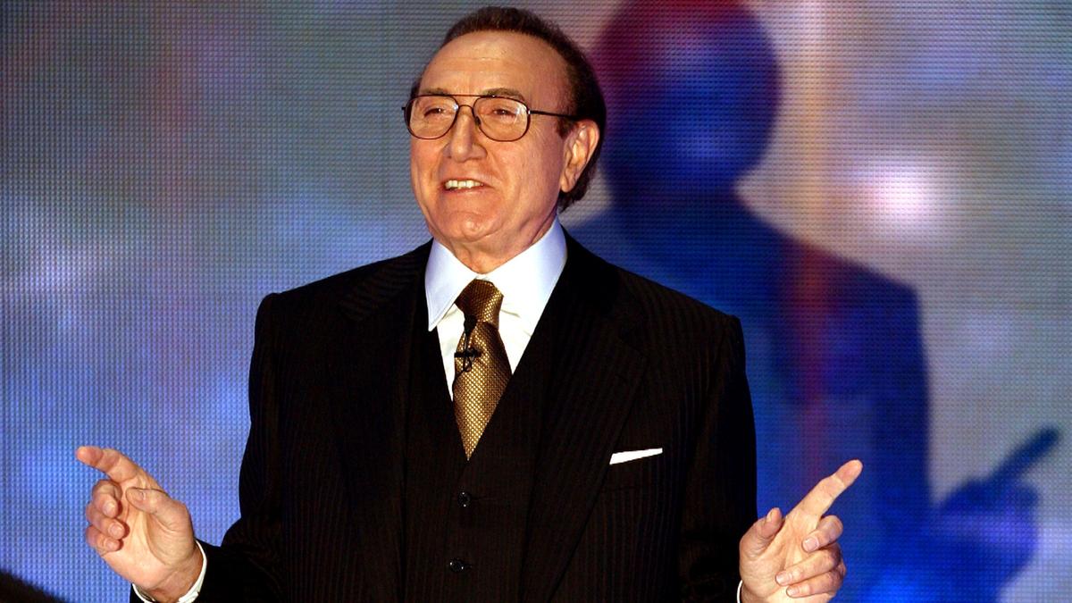 L’eredità di Pippo Baudo è un caso: nessuno dei beneficiari l’ha ancora accettata. Dubbi sul patrimonio