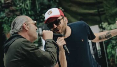 Il suo cuore ha scritto qualcosa di questa canzone