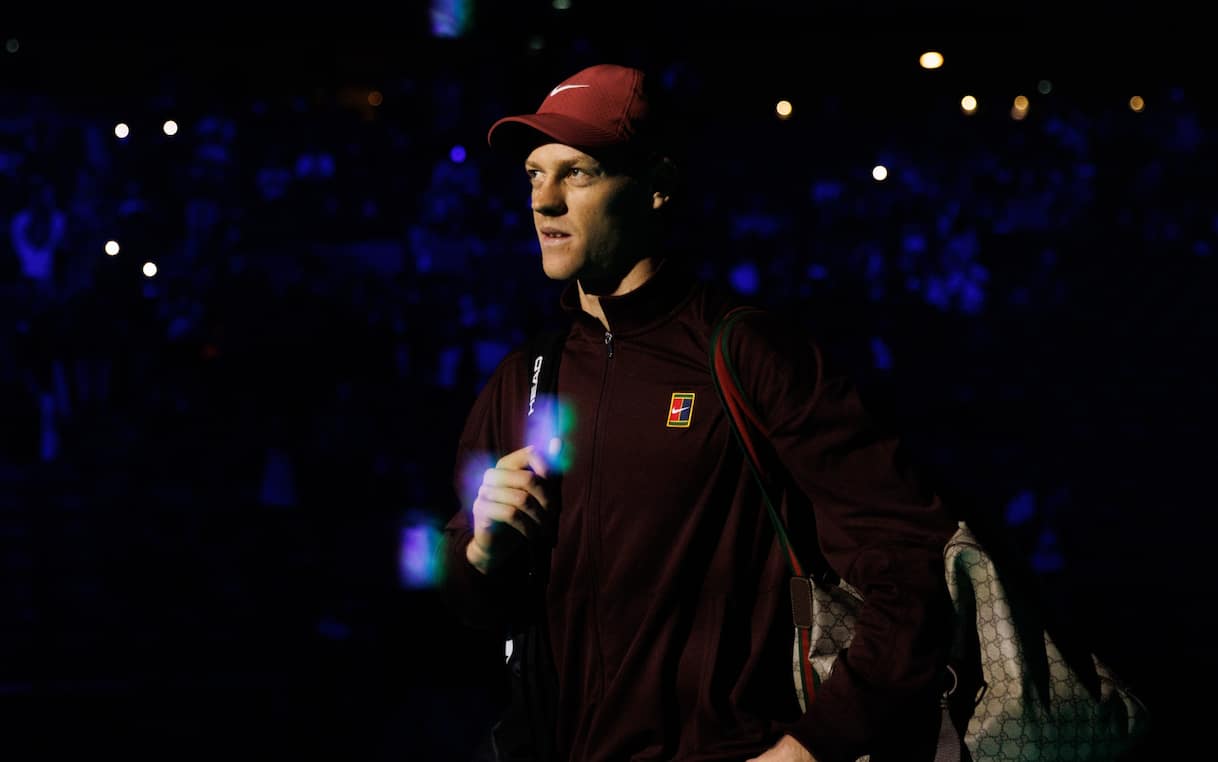 Parigi saluta Mahut, mentre in tribuna si inizia a parlare italiano: il diario del quinto giorno