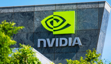 La bolla IA non è esplosa: Nvidia accelera, trascina con sé l’intero settore dei chip e fagocita le RAM dei telefoni