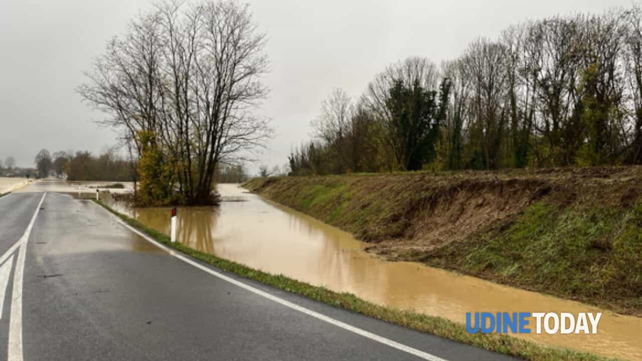 Maltempo, 17 località allagate e seconda frana a Cormons