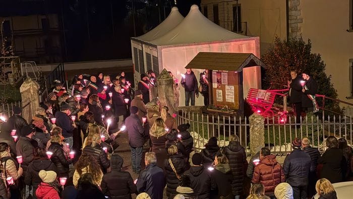 Strozza, la fiaccolata per Pamela Genini
