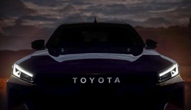 Nuovo Toyota Hilux, la prima foto teaser