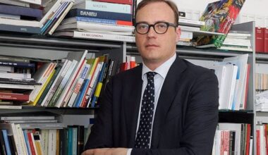 "La mia prima volta a undici anni con un prete. Patriarcato? Ce ne vorrebbe di più"