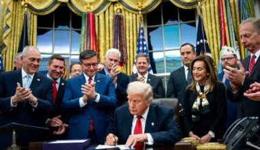 Donald Trump firma: finisce lo shutdown più lungo della storia Usa